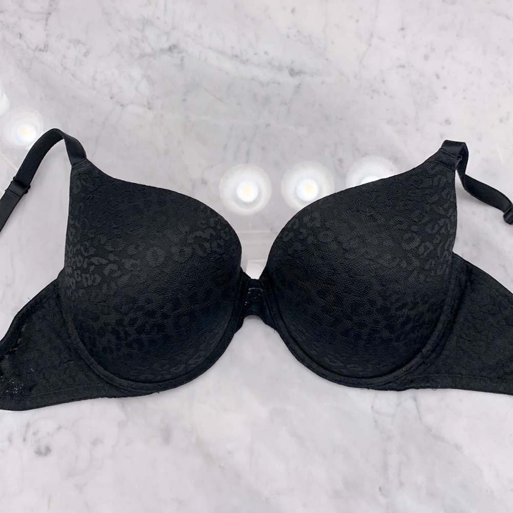 Pink Victoria’s Secret black leopard print 36DD bra